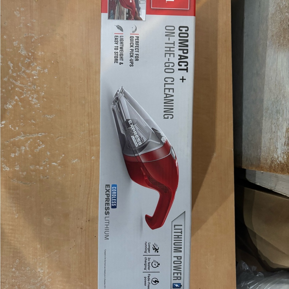 Hoover Compact Red Handheld Vacuum
